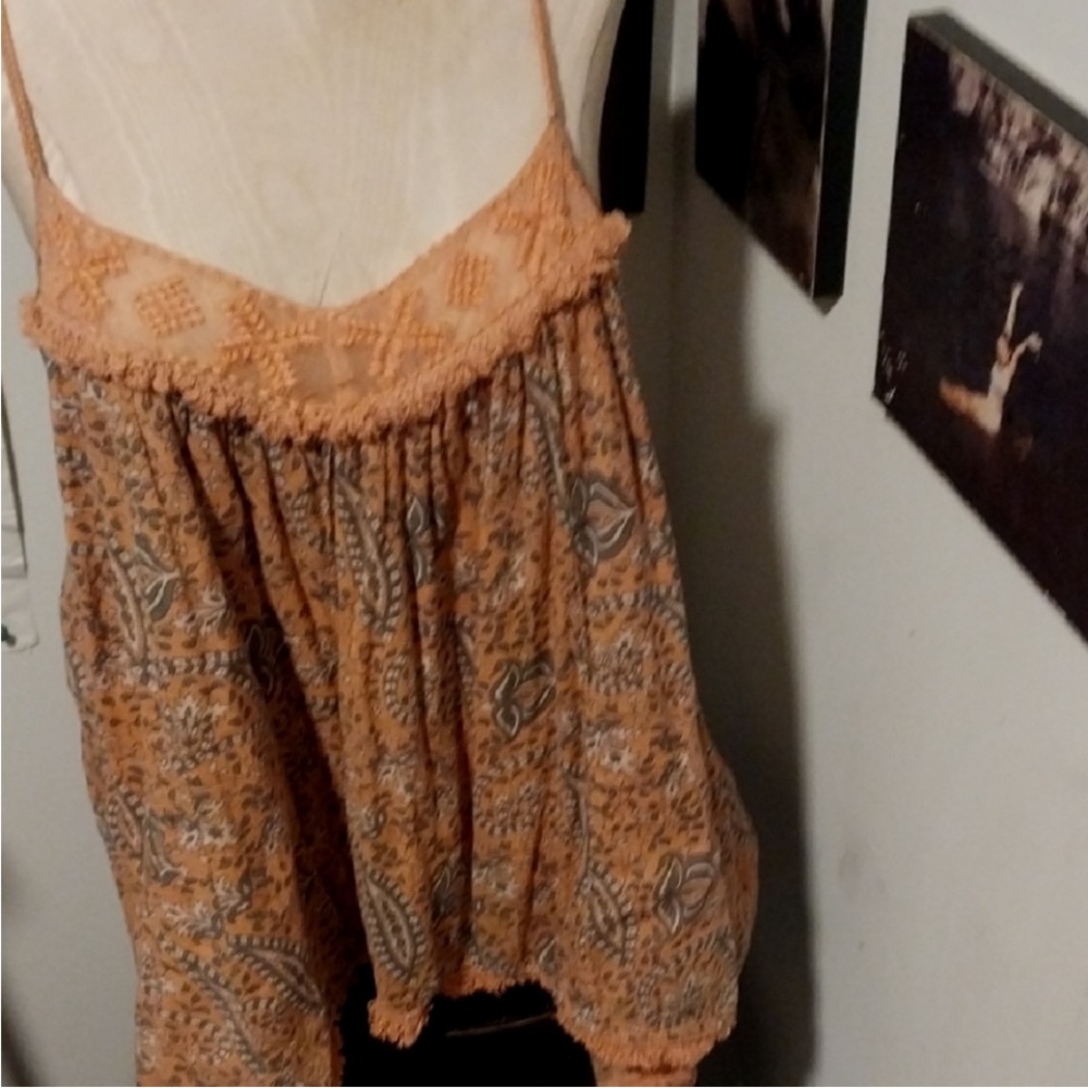 Anthropologie Lilka Women’s Spaghetti Strap Paisley Orange and Gray Top sz M EUC - Picture 3 of 7